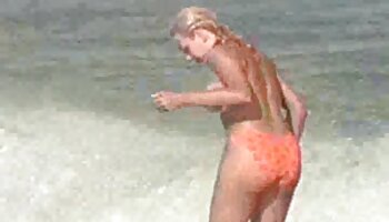 Soldado vídeo de pornô de mulher transando com animal gay fica de joelhos e engole um grande pau duro