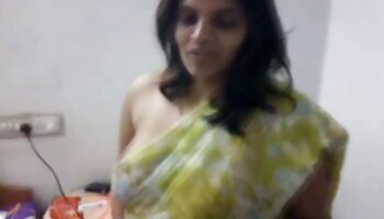 Miúda vídeo pornô filho transando com a mãe com tesão chupar um caralho e engolir a porra quente