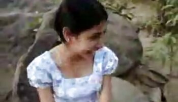 Ninfomaníaca tailandesa excitada recebendo uma massagem e videos de sexo pai e filha um pau duro