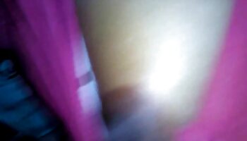 Loira gostosa MILF videos famosas fazendo sexo em passeio de meias