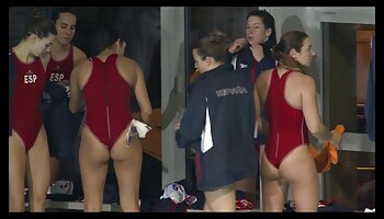 GAROTA FODE COM A BOCA E vídeo pornô mulher transando com ANAL
